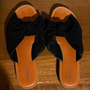 American Eagle Outfitters Black and Tan Women's Sandals